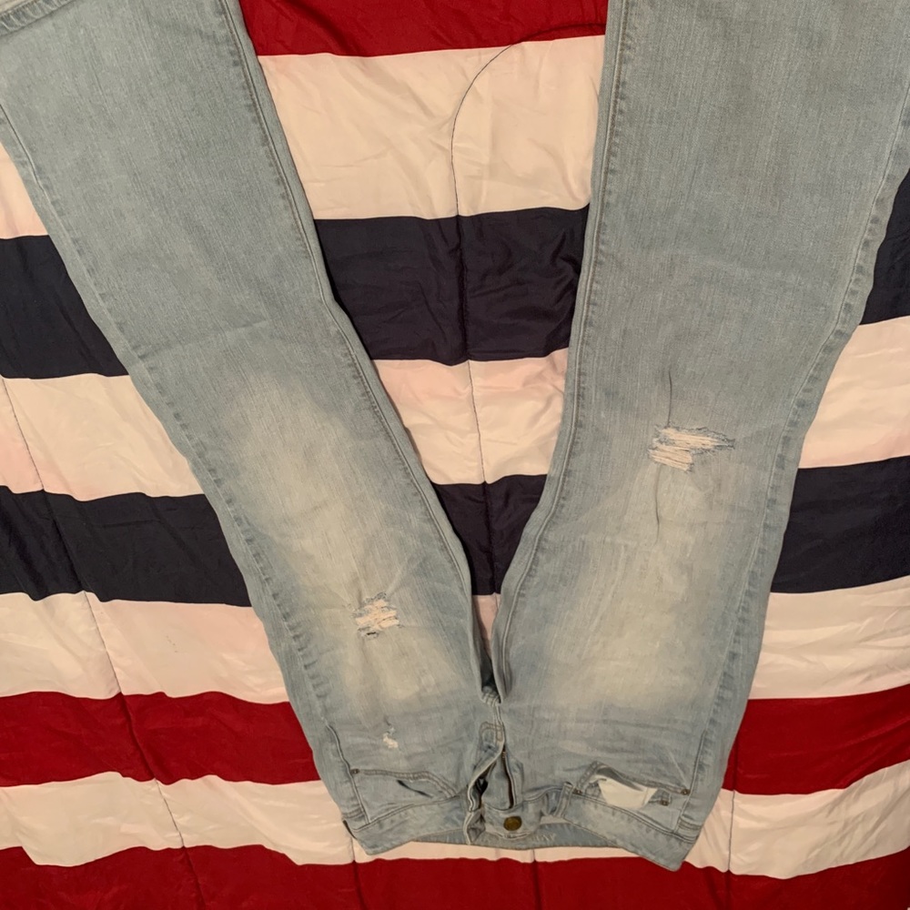 Jeans - Picture 2 of 4